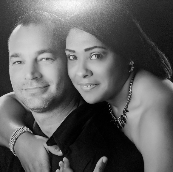 Meet your Posher, Sharon - Picture 1 of 1